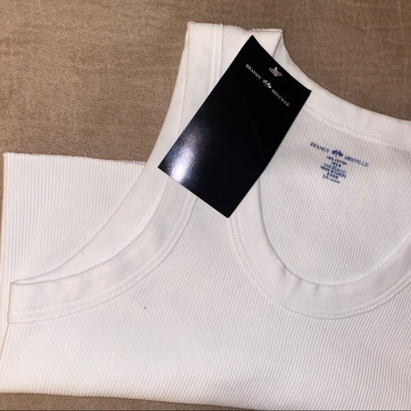 ‼️SOLD‼️ BRANDY MELVILLE CONNOR TOP - Picture 2 of 4